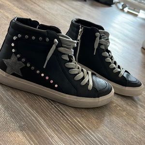 Shu Shop High Top